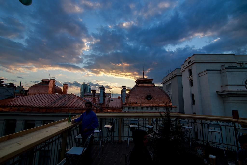 בוקרשט Pura Vida Sky Bar & Hostel מראה חיצוני תמונה