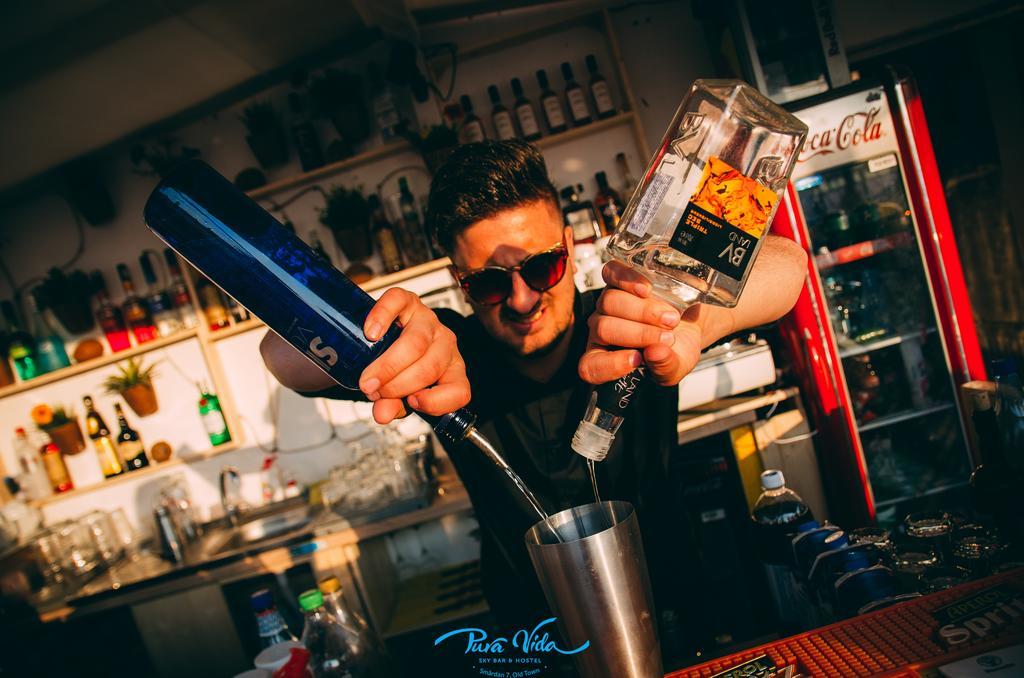 בוקרשט Pura Vida Sky Bar & Hostel מראה חיצוני תמונה